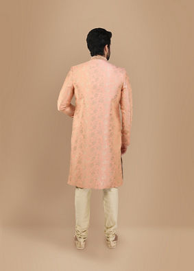 alt message - Manyavar Men Glamorous Pink Sherwani Suit image number 3